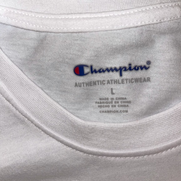 2 Short sleeve T shirts 👚 Champion -and- 🌟 Converse - Picture 8 of 11